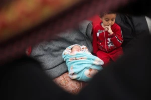 [Video] 14.000 trẻ sơ sinh Gaza có thể tử vong trong 48 giờ tới nếu thiếu viện trợ