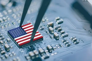 [Video] Tổng thống Trump: Mỹ ưu tiên sản xuất chip, bỏ qua dệt may