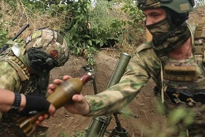 [Video] Nga tố Serbia “đâm sau lưng” khi ngầm chuyển vũ khí cho Ukraine