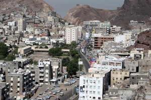 Một góc nhìn về trung tâm thành phố cảng Aden, Yemen, ngày 31/10/2019. Ảnh: Reuters