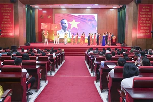 Quang cảnh hội nghị.