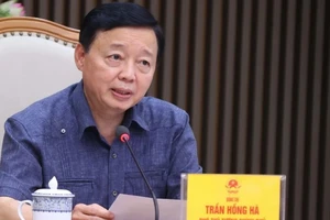 Phó Thủ tướng Trần Hồng Hà phát biểu chỉ đạo. (Ảnh: TTXVN)