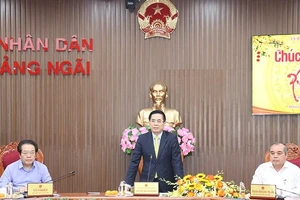Chủ tịch Ủy ban nhân dân tỉnh Quảng Ngãi Nguyễn Hoàng Giang phát biểu kết luận tại cuộc họp giao ban đầu năm.