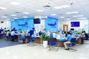 VietinBank tiếp tục triển khai mạnh mẽ toàn diện hoạt động kinh doanh.