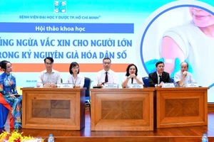 Các đại biểu tại buổi thảo luận.