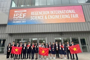 Đoàn học sinh Việt Nam tại Hội thi Khoa học kỹ thuật quốc tế năm 2025 (Regeneron ISEF 2025).