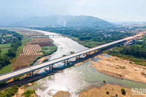 Cao tốc bắc-nam, đoạn Quảng Ngãi-Hoài Nhơn có chiều dài 88km.