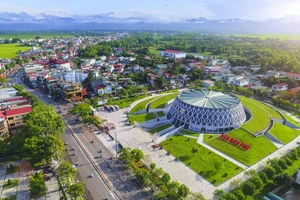 Một góc thành phố Điện Biên Phủ khang trang, rực rỡ hôm nay. (Ảnh: Sở Văn hóa, Thể thao và Du lich tỉnh Điện Biên)