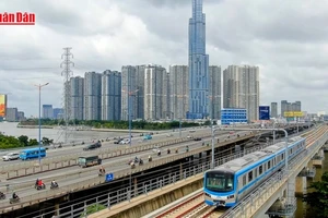 [Video] Quy hoạch từng tuyến metro cần gắn với mô hình giao thông công cộng