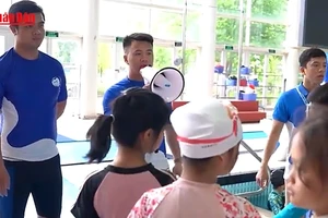 [Video] Nâng cao kỹ năng phòng, chống đuối nước cho trẻ trong kỳ nghỉ hè