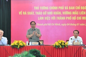 Thủ tướng Phạm Minh Chính dự cuộc làm việc của Thủ tướng Chính phủ và Ban Chỉ đạo với Thành phố Hồ Chí Minh (Ảnh: THANH GIANG). 