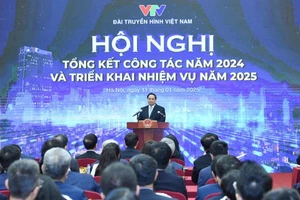 Thủ tướng Phạm Minh Chính dự và chỉ đạo Hội nghị tổng kết công tác năm 2024 và triển khai nhiệm vụ năm 2025 của Đài Truyền hình Việt Nam. (Ảnh: TRẦN HẢI)