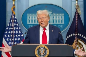 Tổng thống Donald Trump phát biểu trong một cuộc họp báo tại Nhà Trắng ở Washington D.C. vào ngày 30/1/2025. (Ảnh: Tân Hoa xã)