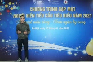 Nguyễn Văn Thanh tham gia chương trình “Gặp mặt người hiến tiều cầu tiêu biểu năm 2021". (Ảnh: Viện Huyết học) 