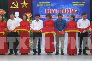 Khai trương Sàn thương mại điện tử tại Hà Nam.