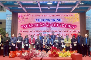 Chương trình Xuân nhân ái - Tết sẻ chia 2025 do phường Nguyễn Du tổ chức