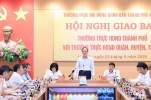 Chủ tịch Hội đồng nhân dân thành phố Nguyễn Ngọc Tuấn yêu cầu, không để gián đoạn hoạt động trong giai đoạn chuyển giao sang mô hình chính quyền địa phương mới.