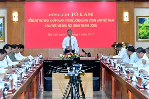 Tổng Bí thư Tô Lâm chủ trì buổi làm việc với Ban Nội chính Trung ương. (Ảnh: ĐĂNG KHOA)