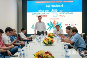 Quang cảnh buổi gặp gỡ các cơ quan báo chí về Giải vô địch bóng bàn quốc gia Báo Nhân Dân lần thứ 43.