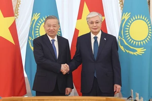 Tổng Bí thư Tô Lâm và Tổng thống Kazakhstan Kassym-Jomart Tokayev hội đàm cấp Nhà nước. 