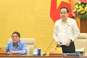 Chủ tịch Quốc hội Trần Thanh Mẫn phát biểu khai mạc phiên họp. 