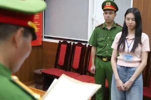 [Video] Khởi tố, bắt tạm giam hoa hậu Nguyễn Thúc Thùy Tiên về tội Lừa dối khách hàng 