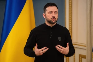 [Video] Ukraine chỉ còn vướng mắc nhỏ với thỏa thuận hòa bình do Mỹ làm trung gian