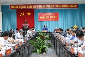 Bến Tre họp Ban chỉ đạo triển khai xóa nhà tạm, nhà dột nát trên địa bàn. (Ảnh: HOÀNG TRUNG)