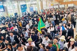 Lượng du khách qua Bến cảng cao cấp Ao Tiên (Vân Đồn) ra các đảo tăng mạnh trong dịp nghỉ lễ 30/4 và 1/5.