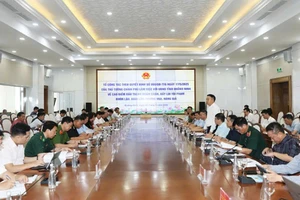 Quang cảnh buổi làm việc.