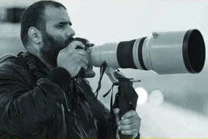 Phóng viên ảnh Khalid Al-Misslam. (Ảnh: Gulf Times)