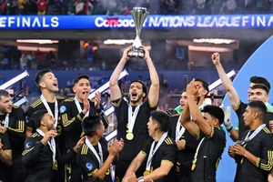 Đội tuyển Mexico nâng cao cúp vô địch Concacaf Nations League 2024/2025. (Ảnh: Concacaf)