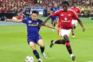 Cầu thủ Nguyễn Hai Long thi đấu trong trận đấu giữa ASEAN All Stars vs Manchester United. (Ảnh: Nam Trung)