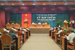 Quang cảnh kỳ họp.
