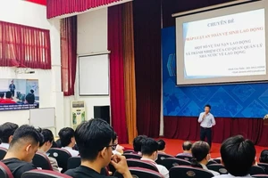 Quang cảnh hội thảo. 