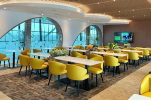 Quý khách hàng sẽ được tận hưởng những đặc quyền dịch vụ cao cấp mang đến những khoảnh khắc trải nghiệm thư giãn tại phòng chờ Vietcombank Priority.
