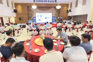 Quang cảnh buổi tập huấn. 