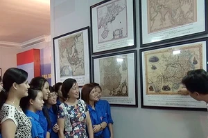 Triển lãm “Hoàng sa, Trường sa của Việt Nam, những bằng chứng lịch sử” tại Hà Nam
