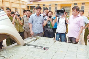 Số lượng ma túy khổng lồ giấu trong xe bán tải của Tráng A Tàng bị cơ quan chức năng thu giữ. (Ảnh tư liệu do C47 cung cấp).
