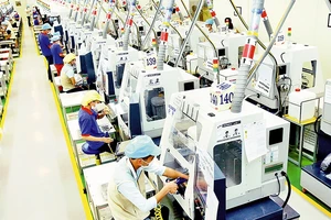 Dây chuyền sản xuất linh kiện điện tử tại Công ty Bokwang Vina (FDI Hàn Quốc), Khu công nghiệp Điềm Thụy, Thái Nguyên.