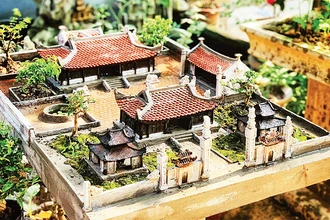 Một tác phẩm đình làng do Trương Văn Bộ thi công.
