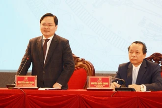 Lần đầu tiên, Thường trực Tỉnh ủy Bắc Ninh tổ chức đối thoại với đội ngũ cán bộ cấp trưởng phòng.