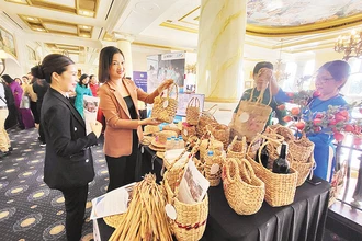 Những sản phẩm nông nghiệp được giới thiệu tại Hội chợ du lịch Bà Rịa-Vũng Tàu.