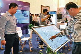 Trưng bày các giải pháp chuyển đổi số tại Tuần lễ Chuyển đổi số Thành phố Hồ Chí Minh năm 2023.