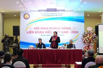 Lãnh đạo Liên đoàn Xiếc Việt Nam phát biểu tại Hội nghị khách hàng năm 2024.