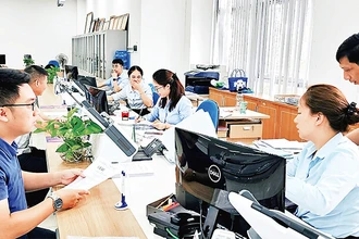 Trung tâm hành chính công tỉnh Quảng Ninh.