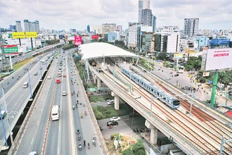 Tuyến Metro số 1 Bến Thành-Suối Tiên dài gần 20 km, có tổng mức đầu tư 43.757 tỷ đồng, dự kiến đưa vào khai thác thương mại cuối năm nay.