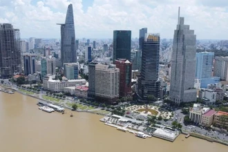 Khu trung tâm Thành phố Hồ Chí Minh với nhiều cao ốc văn phòng được đánh giá thuận lợi hình thành trung tâm tài chính quốc tế. (Ảnh: THẾ ANH)
