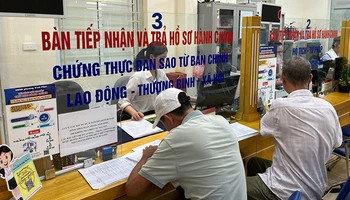 Phường Vĩnh Phúc (Ba Đình, Hà Nội) quan tâm xây dựng văn hóa công sở, nhất là thực hiện nhiệm vụ tiếp công dân.