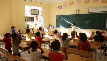 Môi trường học tập của học sinh vùng khó của huyện biên giới Mường Tè đang đáp ứng tốt nhu cầu học tập của con em đồng bào.